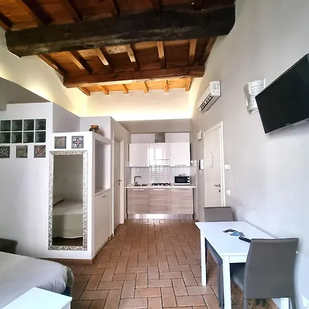 H2 Via Saffi Apartamento