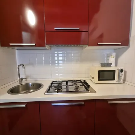 H2 Via Saffi Apartamento *